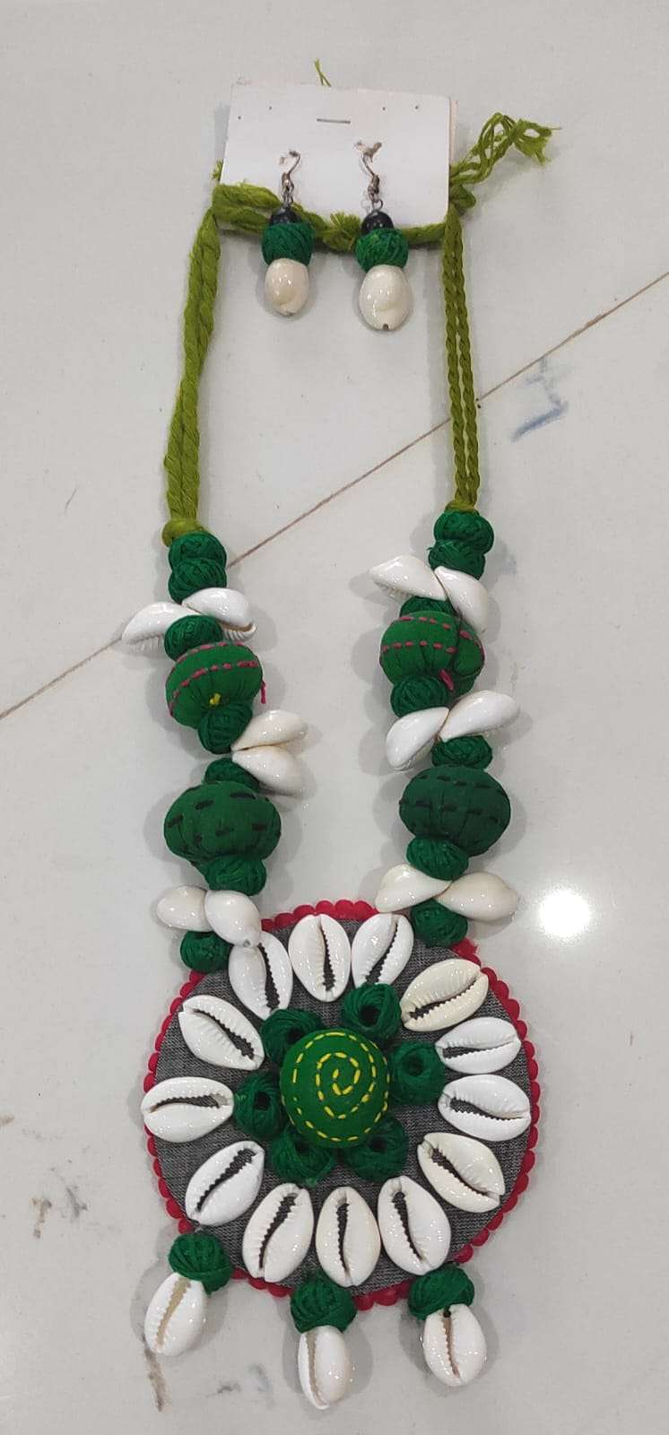 Handcrafted Cowrie Shell Necklace | Handicraft | handcrafted cowrie shell necklace | Handcrafted cowrie shell necklace