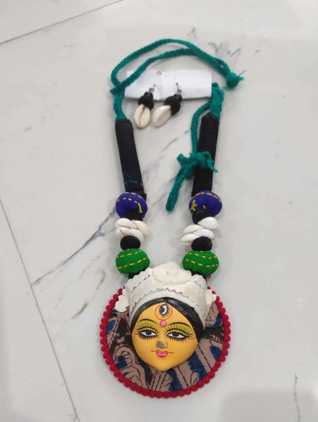 Handcrafted Cowrie Shell Necklace | Handicraft | handcrafted cowrie shell necklace | Handcrafted cowrie shell necklace